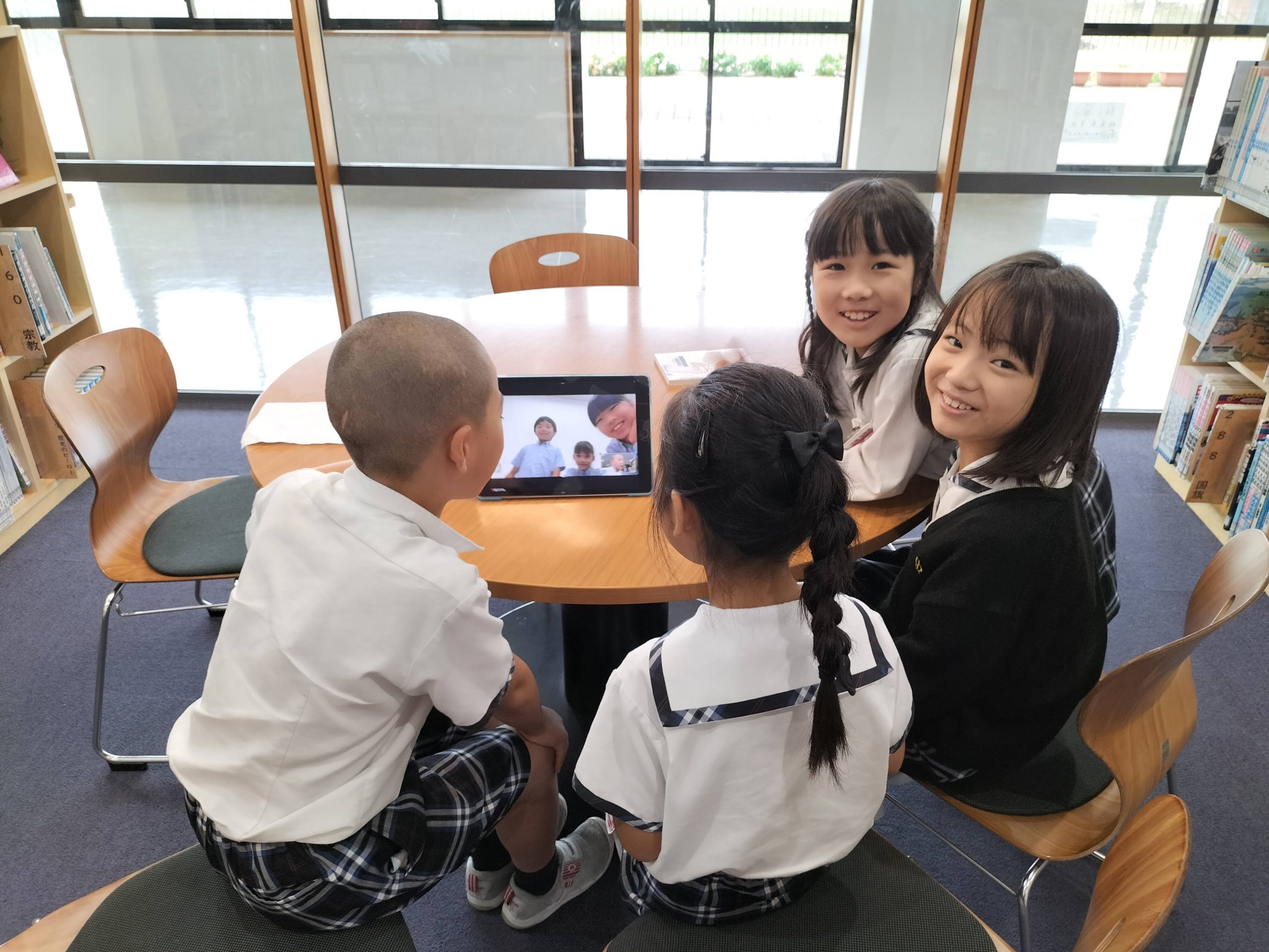洗足学園小学校とのオンライン交流授業 - 名進研小学校